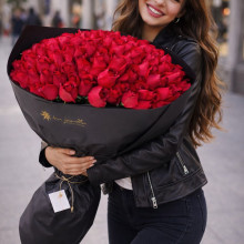 100 Rosas en Cono Luxury
