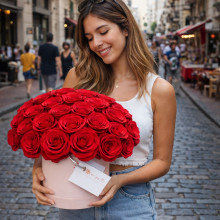 Box Cilindro de Rosas Rojas