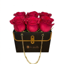 6 Rosas en Box Cartera Tu Jardin
