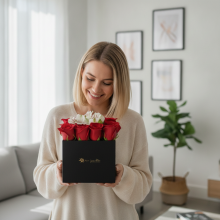 10 Rosas en Caja Mas Alstroemerias