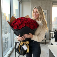 Ramo en Cono por 100 Rosas  Luxury